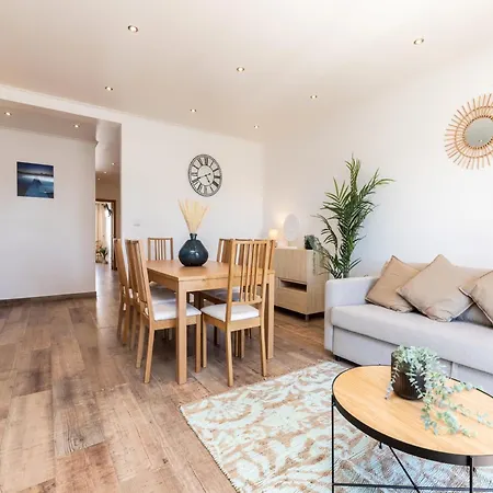 Akisol Juno Apartman