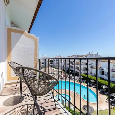 Akisol Juno * Tavira