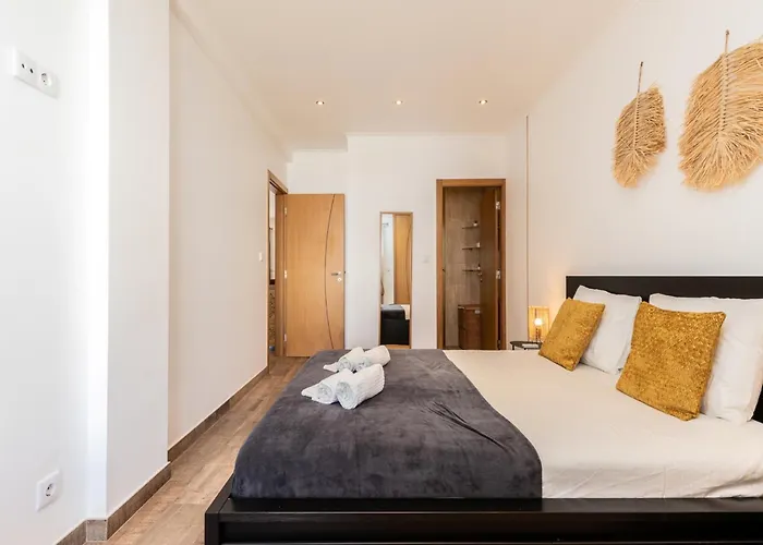 Akisol Juno アパート タヴィラ