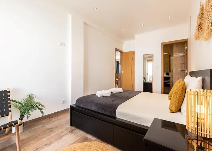 Akisol Juno アパート